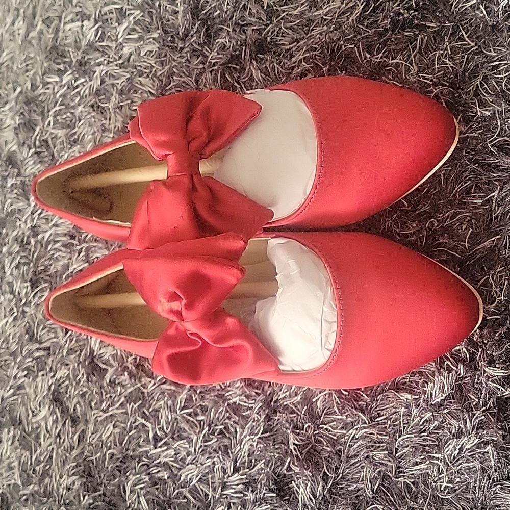 Janie and Jack red shoes with bow